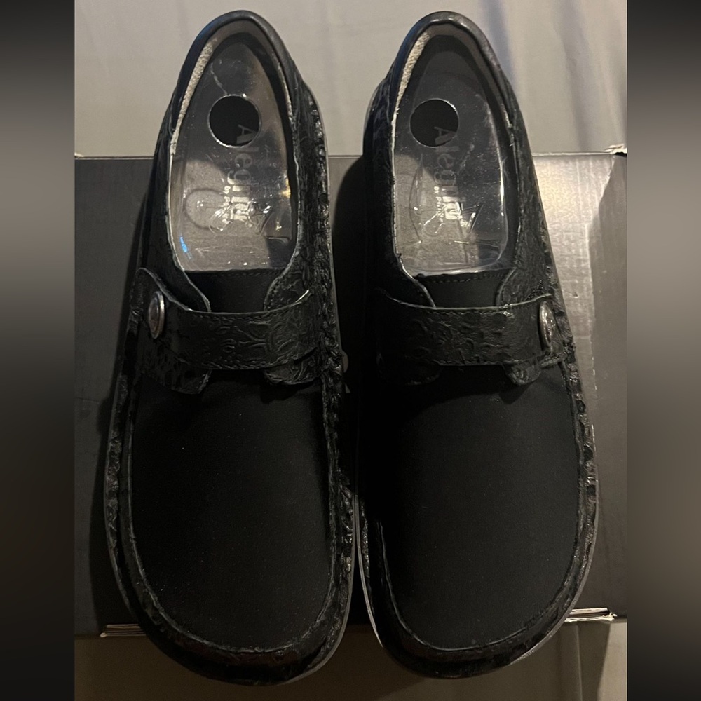 Women’s Alegria shoes. Size 12.